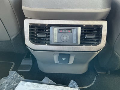 2027 Ford F-250SD Platinum