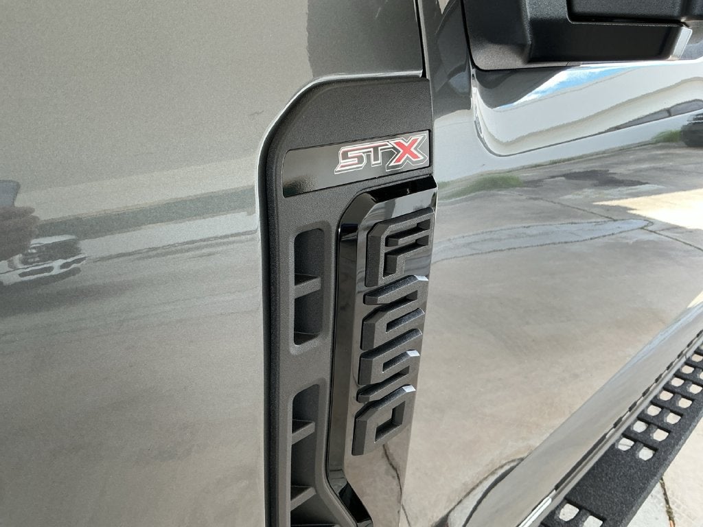 2027 Ford F-250SD XL