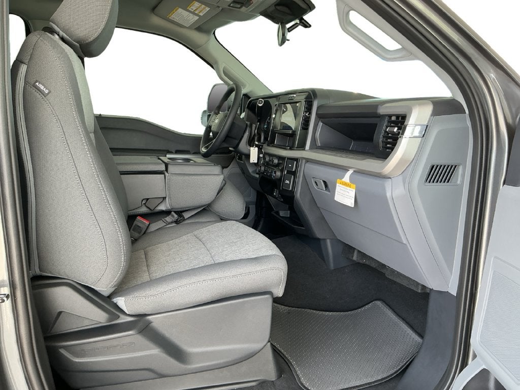 2027 Ford F-250SD XL