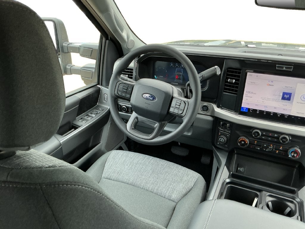 2027 Ford F-250SD XLT