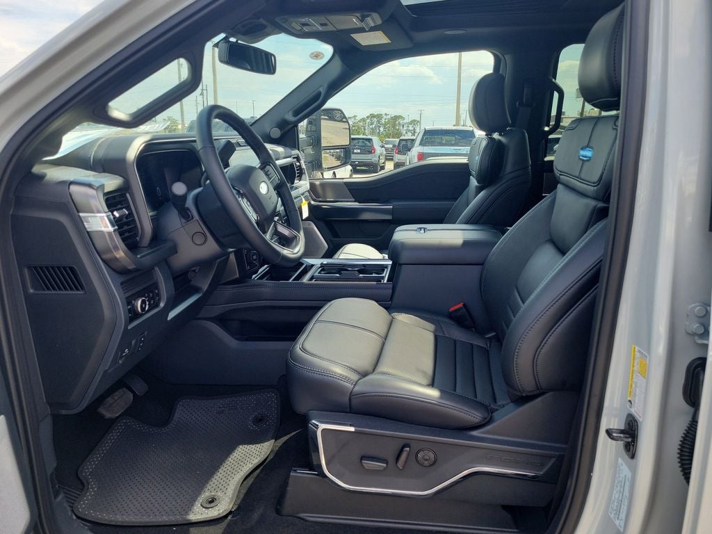 2026 Ford F-350SD Platinum