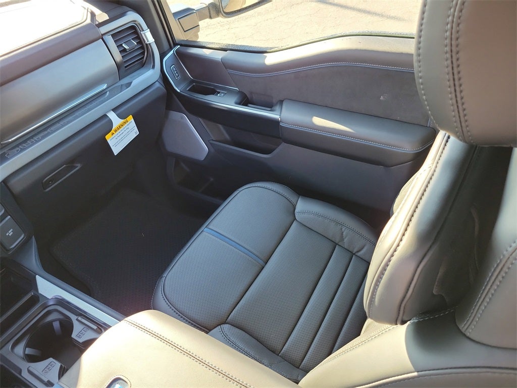 2026 Ford F-350SD F-350® Platinum®