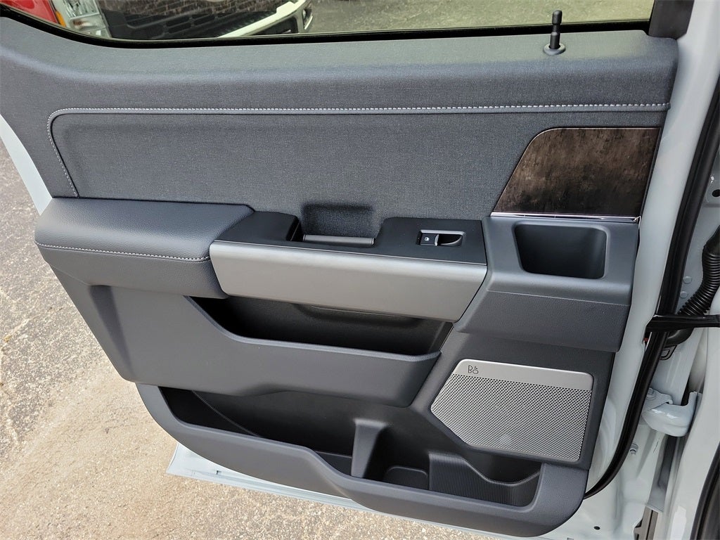 2026 Ford F-350SD F-350® Lariat®