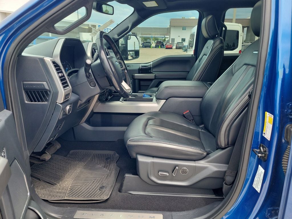 2022 Ford F-350SD Platinum