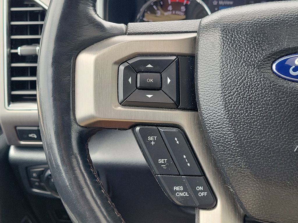 2022 Ford F-350SD Platinum