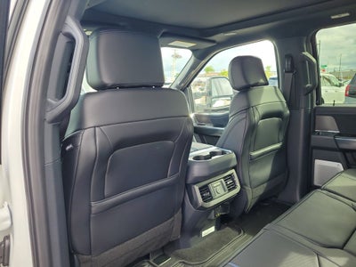 2026 Ford F-350SD Platinum DRW