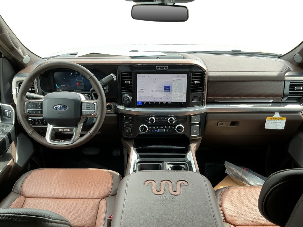 2027 Ford F-350SD King Ranch DRW