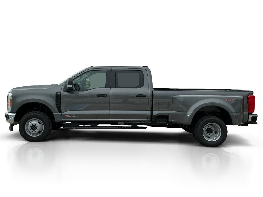 2027 Ford F-350SD XL DRW