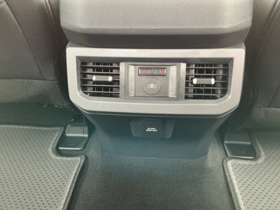 2027 Ford F-350SD Lariat DRW