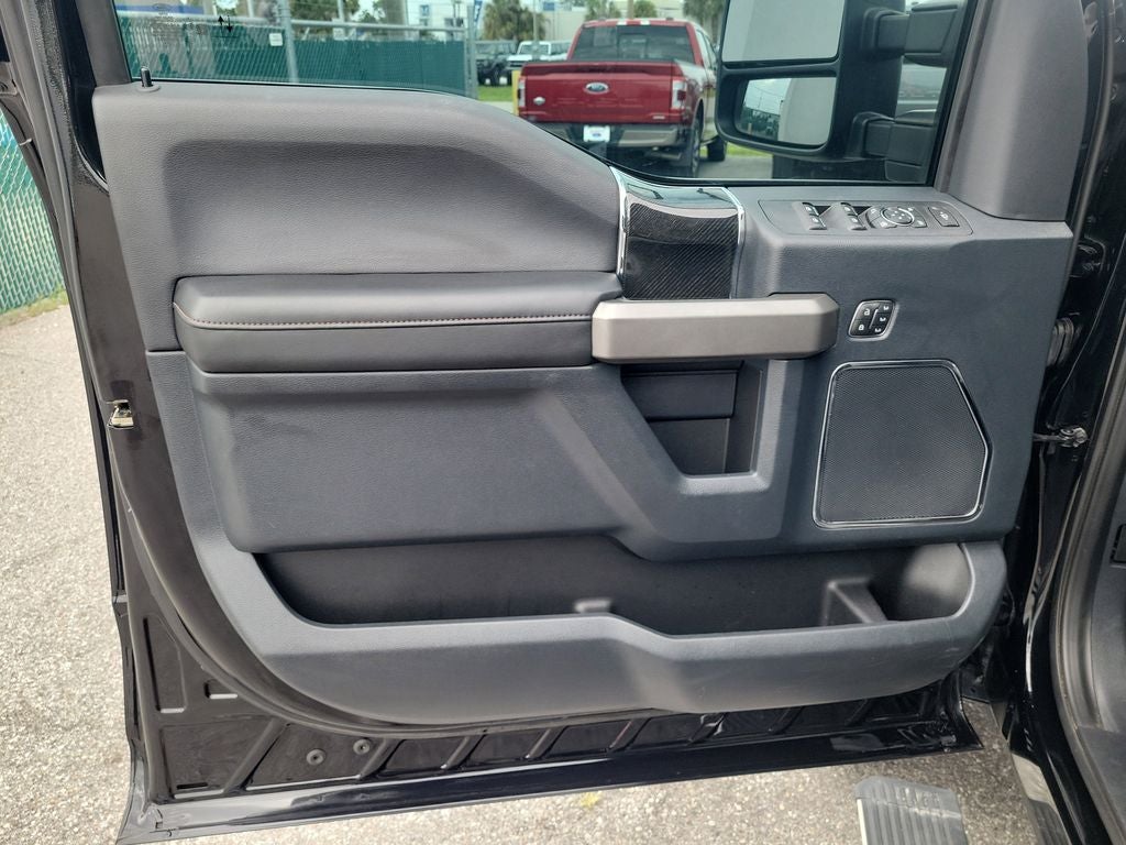 2022 Ford F-450SD Platinum DRW