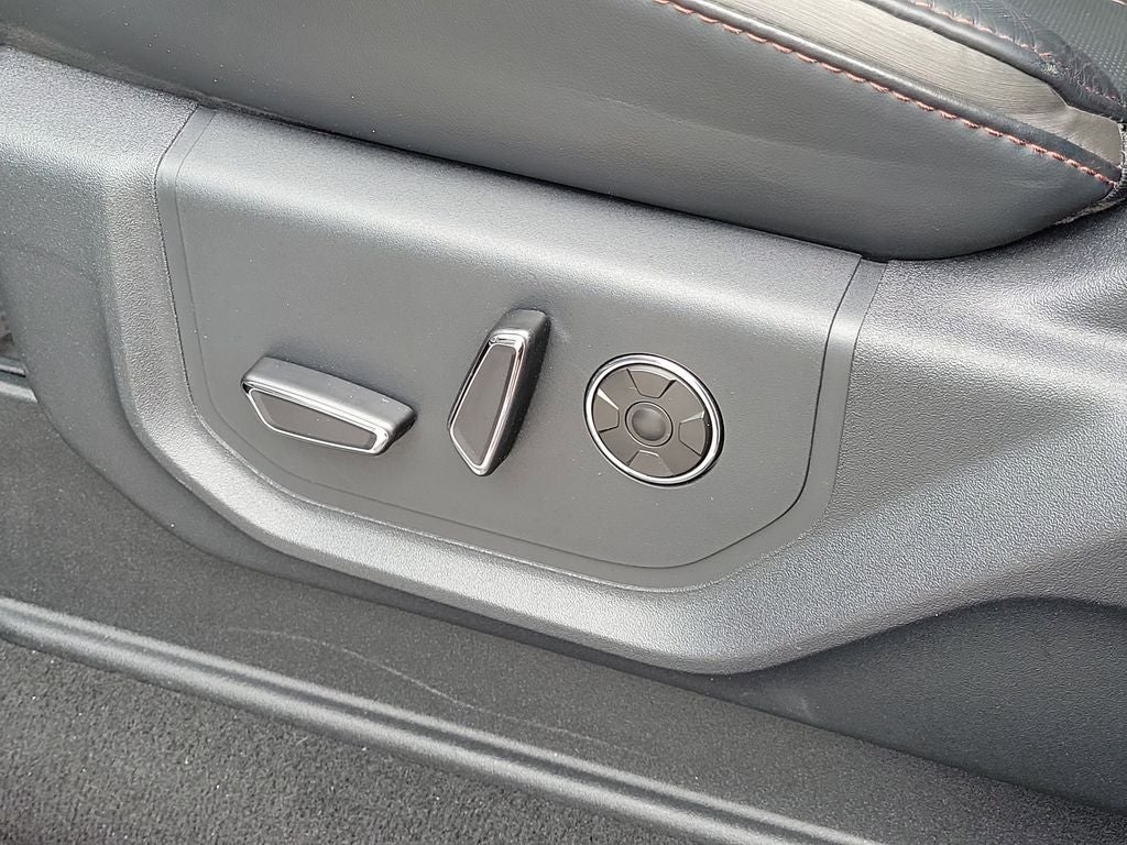 2022 Ford F-450SD Platinum DRW