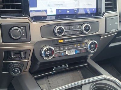 2022 Ford F-450SD Platinum DRW