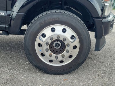 2022 Ford F-450SD Platinum DRW