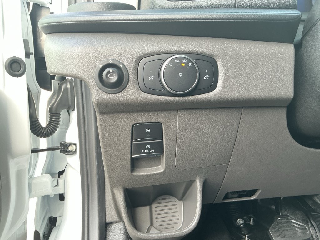 2027 Ford Transit-250 Base
