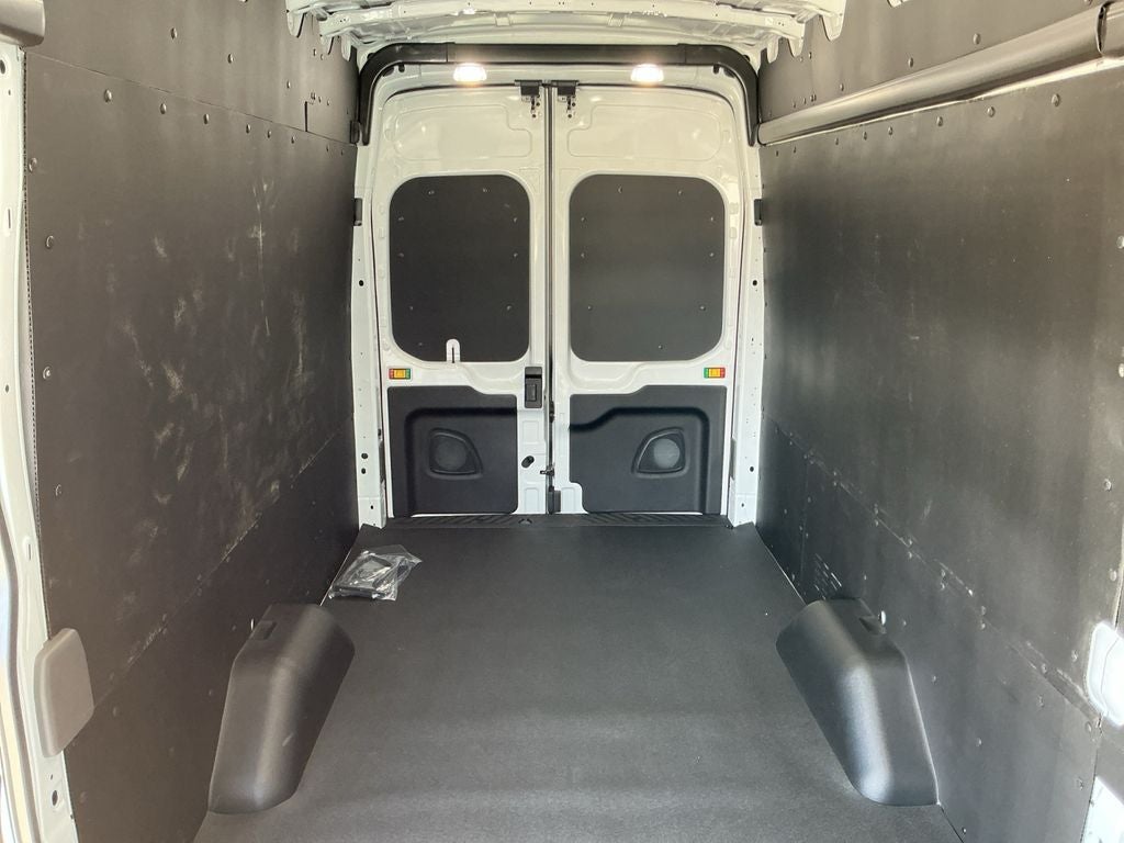 2027 Ford Transit-350 Base
