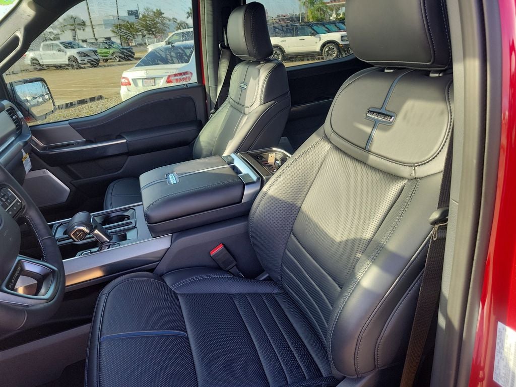 2025 Ford F-150 Platinum