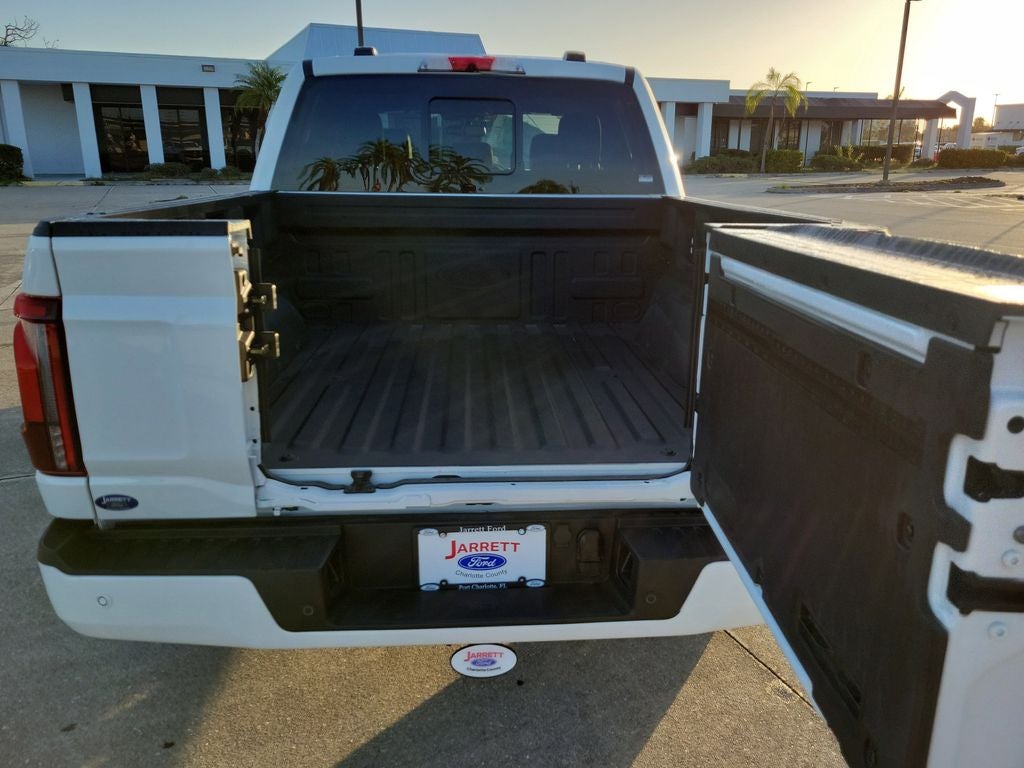 2025 Ford F-150 Platinum
