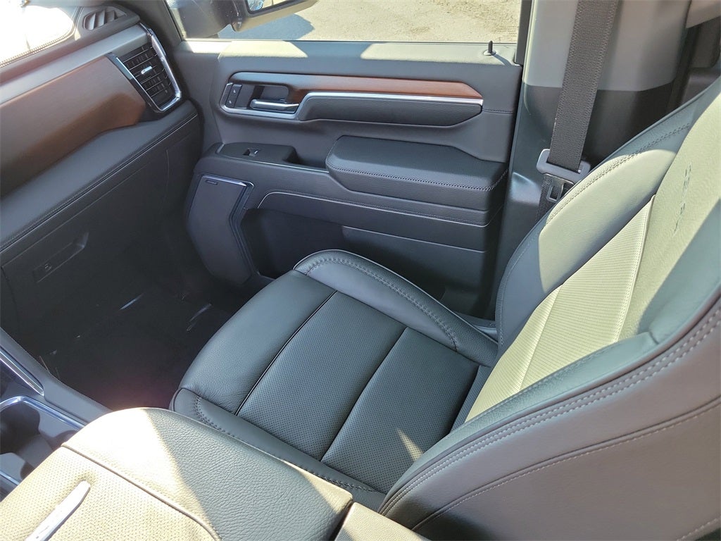 2025 GMC Sierra 2500HD Denali