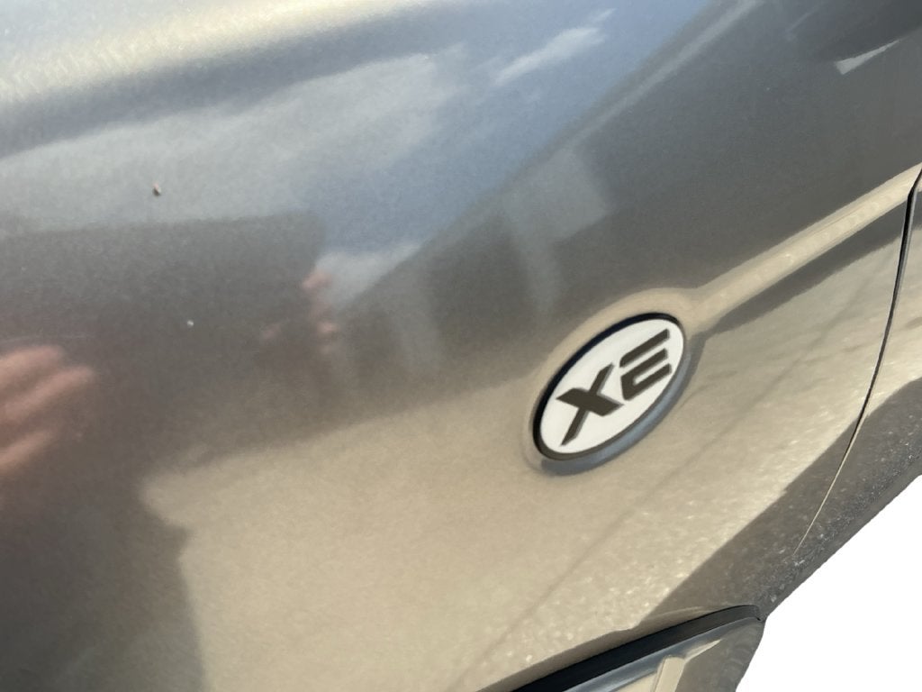 2004 Nissan Frontier XE