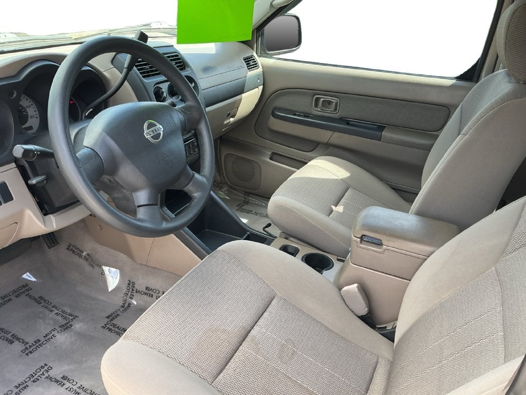 2004 Nissan Frontier XE