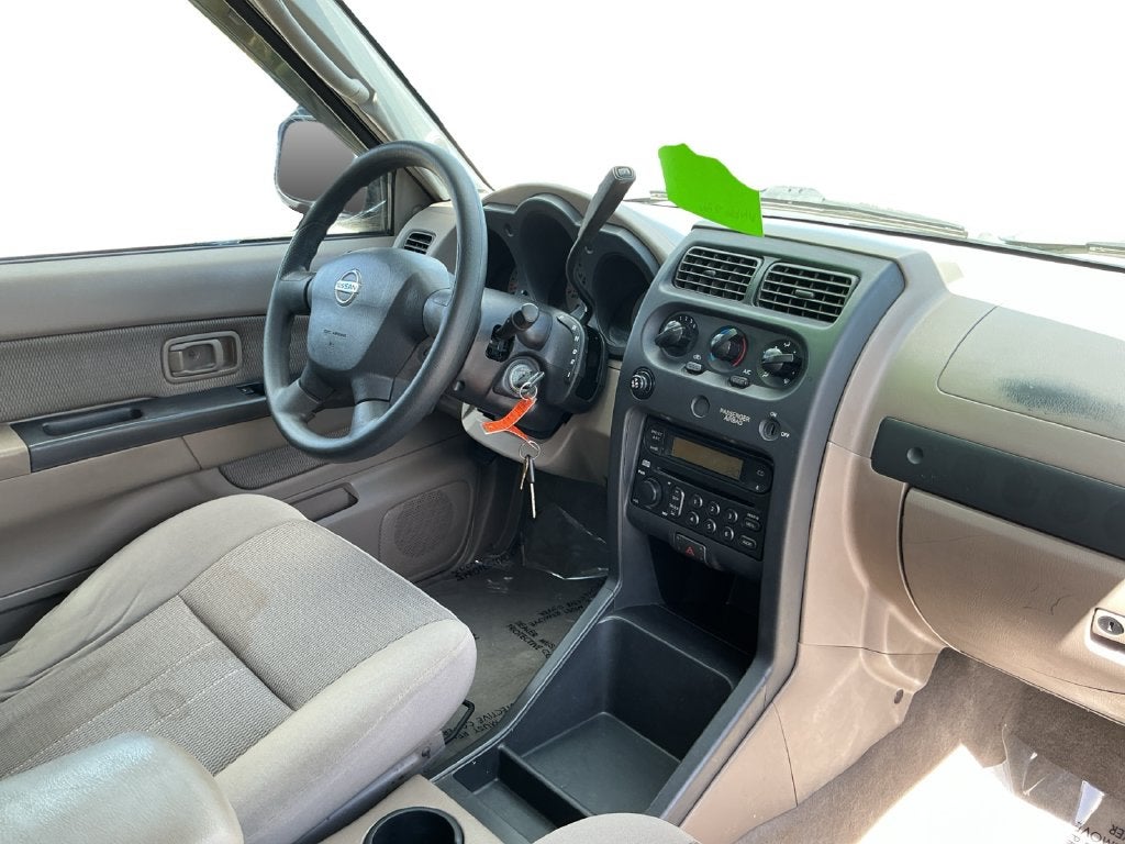 2004 Nissan Frontier XE
