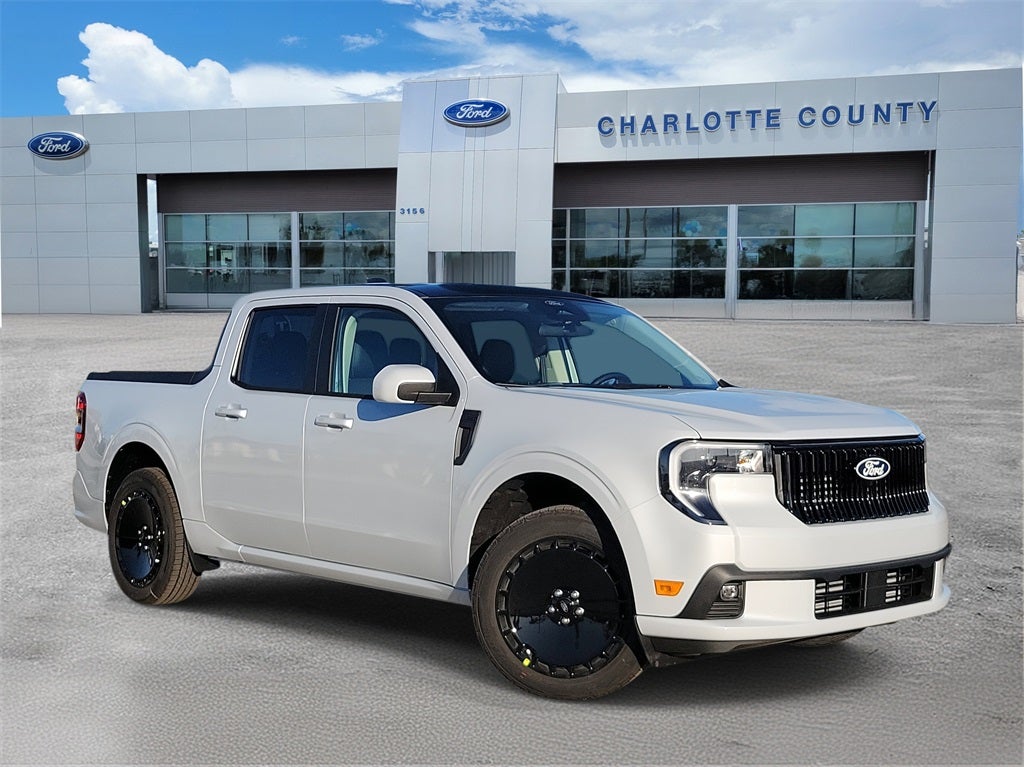 2026 Ford Maverick Lobo Standard