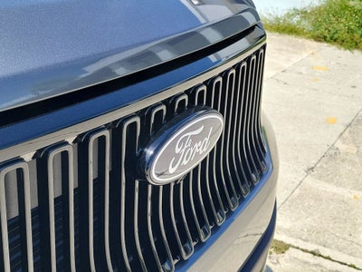2026 Ford Maverick Lobo Standard