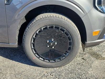 2025 Ford Maverick Lobo Standard