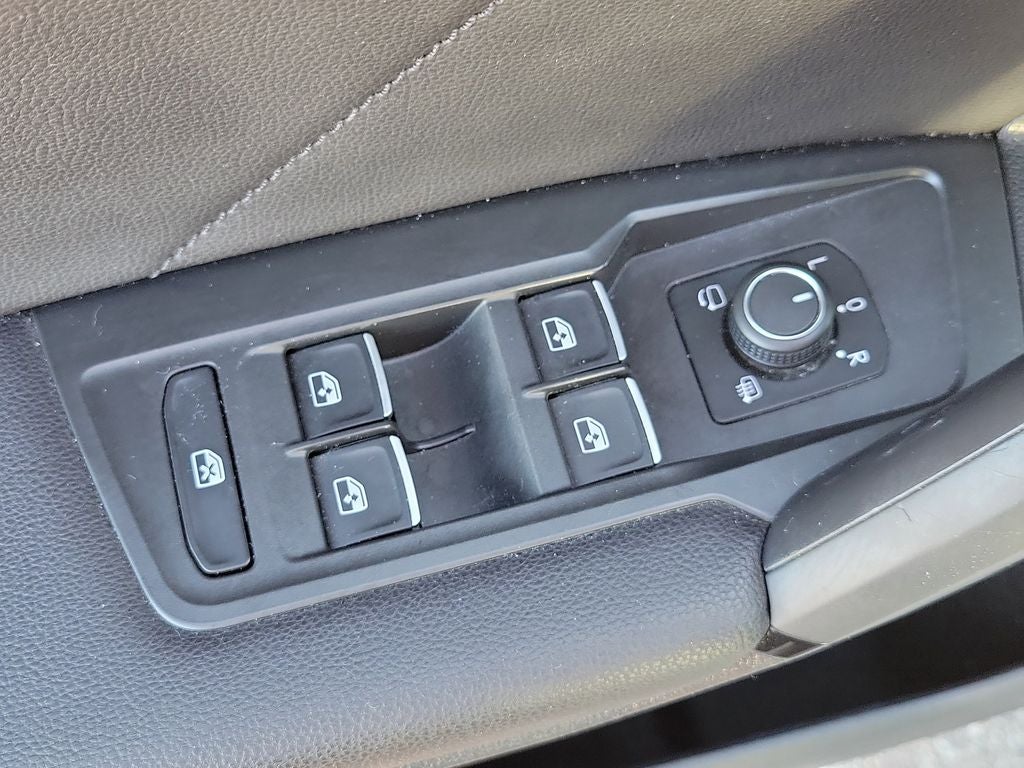 2019 Volkswagen Tiguan 2.0T SEL Premium 4Motion