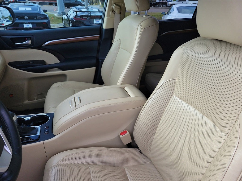 2019 Toyota Highlander Limited Platinum