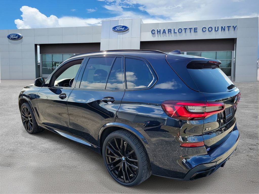2021 BMW X5 M50i
