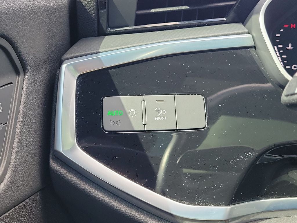 2022 Audi Q3 Premium Plus quattro