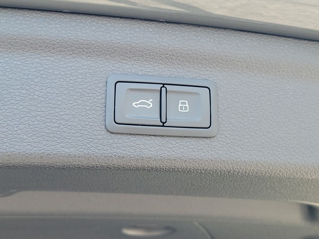 2022 Audi Q3 Premium Plus quattro