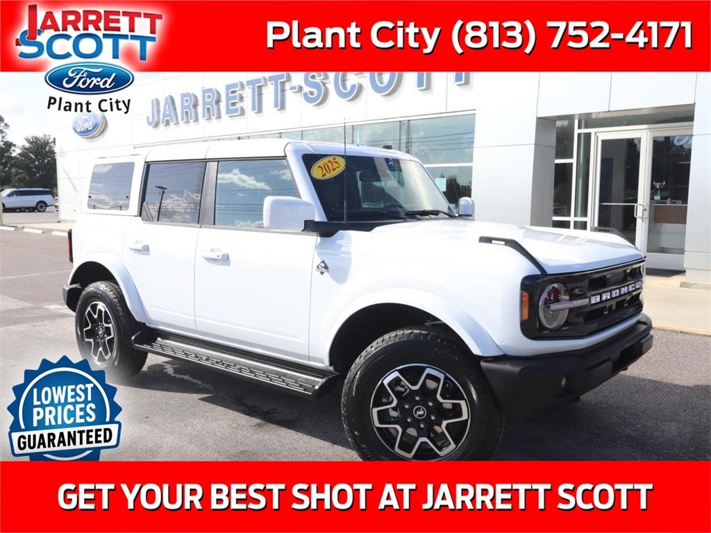 2025 Ford Bronco Outer Banks