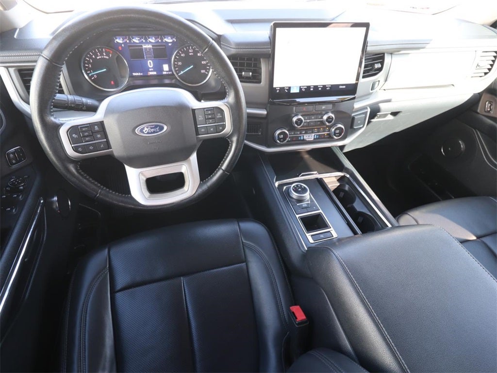 2022 Ford Expedition XLT