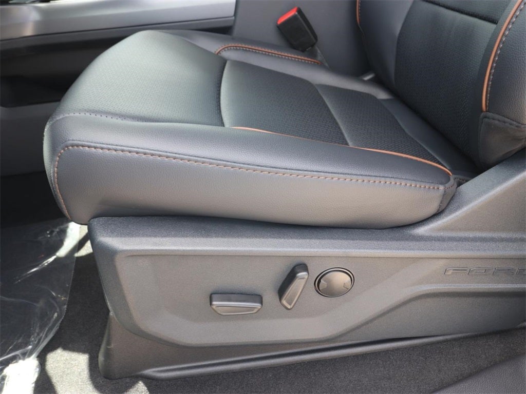 2025 Ford F-350SD Lariat