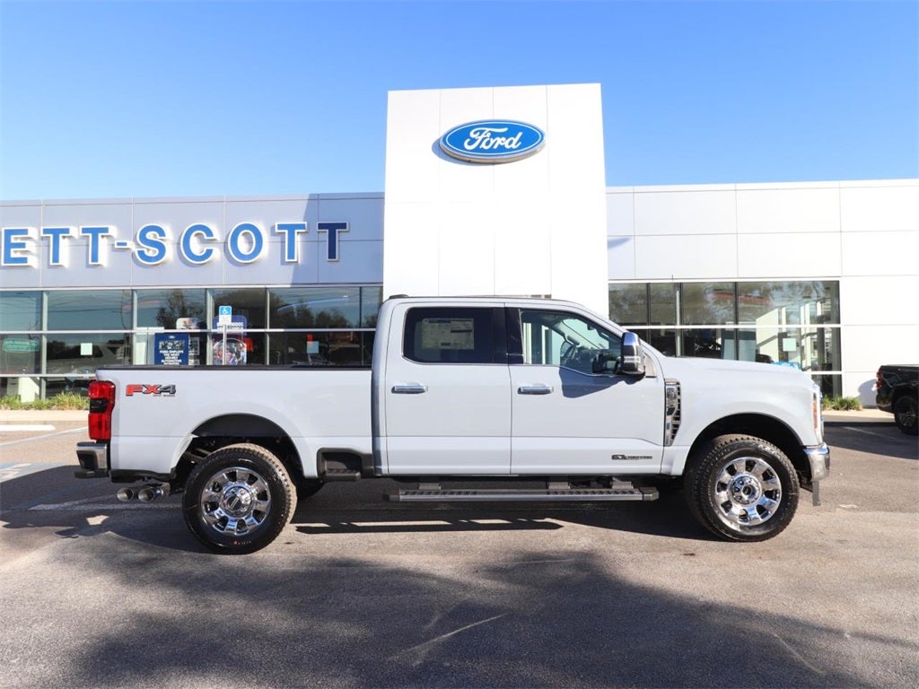 2026 Ford F-350SD Lariat