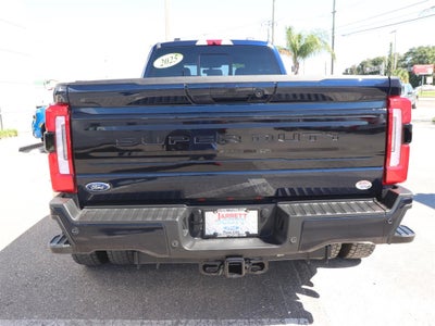 2025 Ford F-450SD Platinum DRW