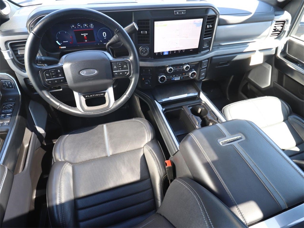 2025 Ford F-450SD Platinum DRW