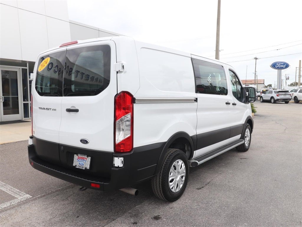 2024 Ford Transit-250 Base