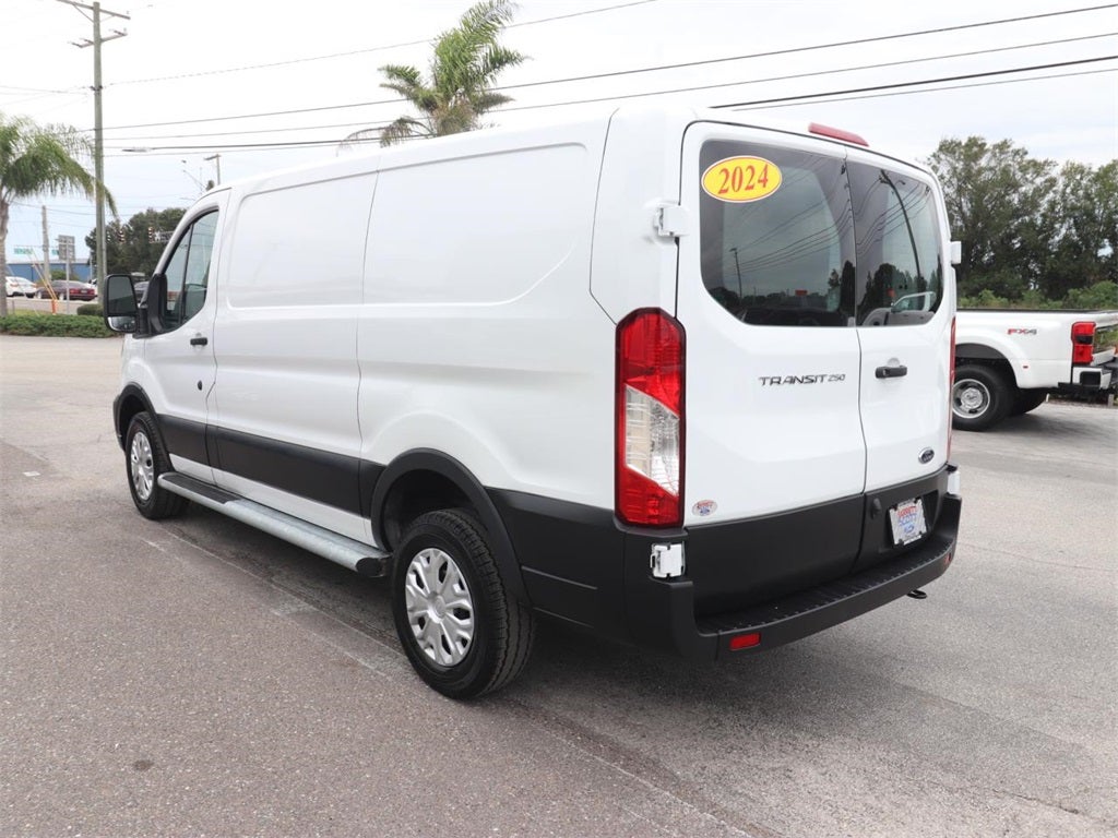 2024 Ford Transit-250 Base