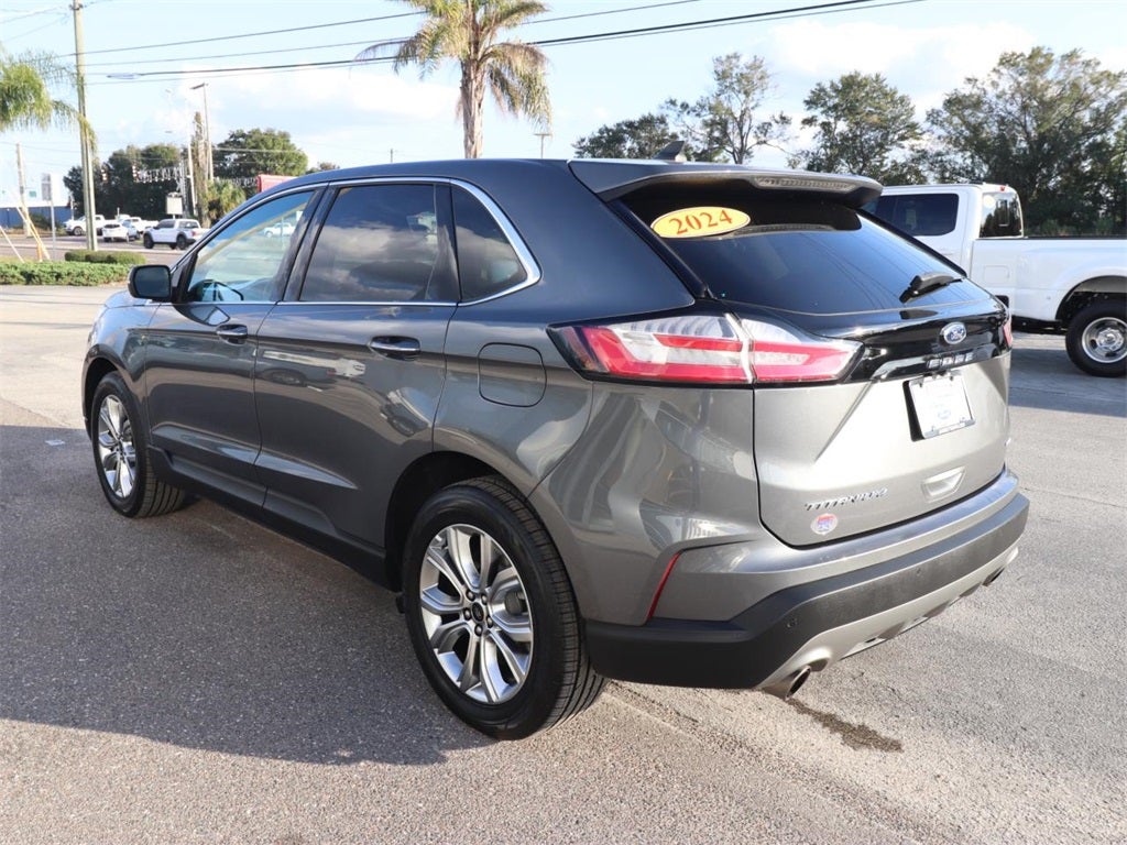 2024 Ford Edge Titanium