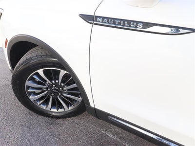 2021 Lincoln Nautilus Reserve