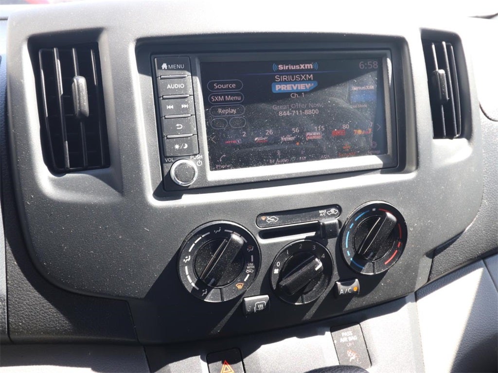 2021 Nissan NV200 SV