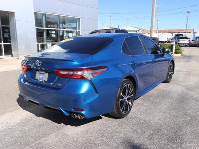 2018 Toyota Camry SE