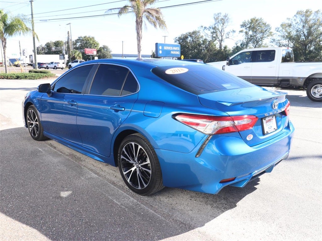 2018 Toyota Camry SE