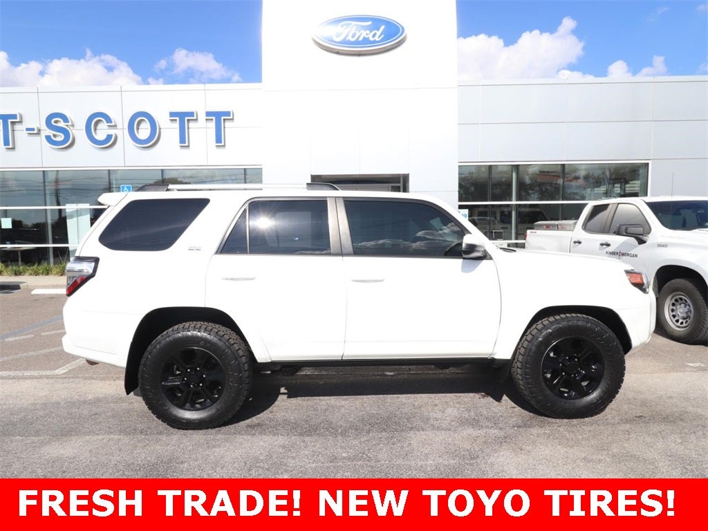 2019 Toyota 4Runner SR5