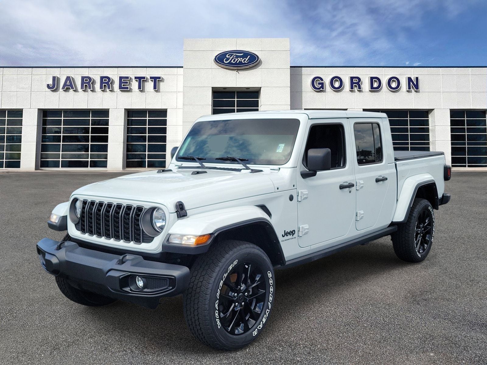 2025 Jeep Gladiator Nighthawk