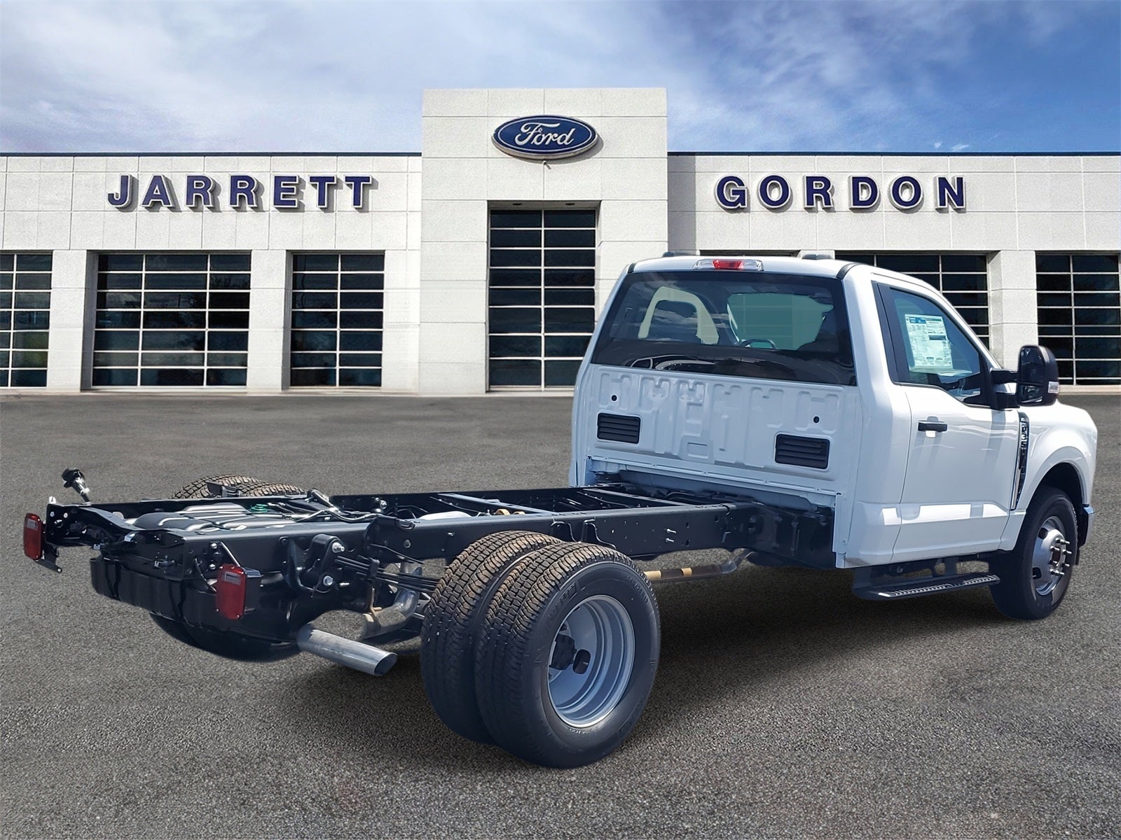2025 Ford F-350SD XL DRW