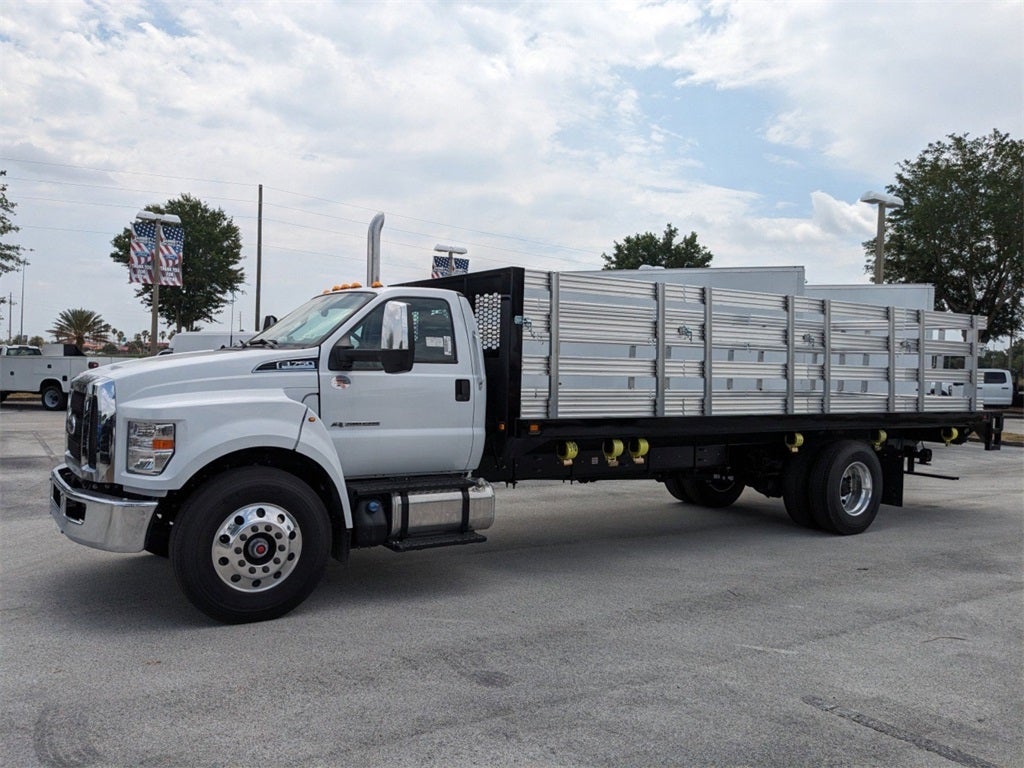 2024 Ford F-750SD Base